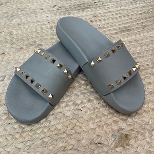Valentino Rockstud Slides